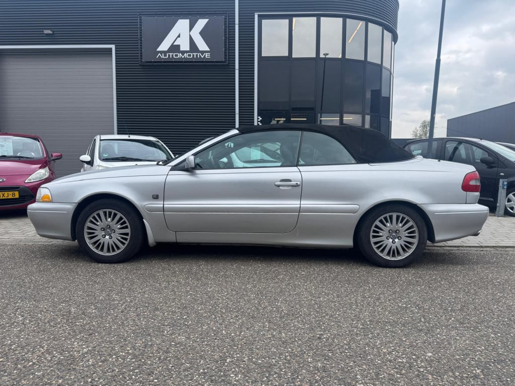 Volvo C70 convertible 2.0 t/inruilkoopje/dak werkt niet!/handel/hobby