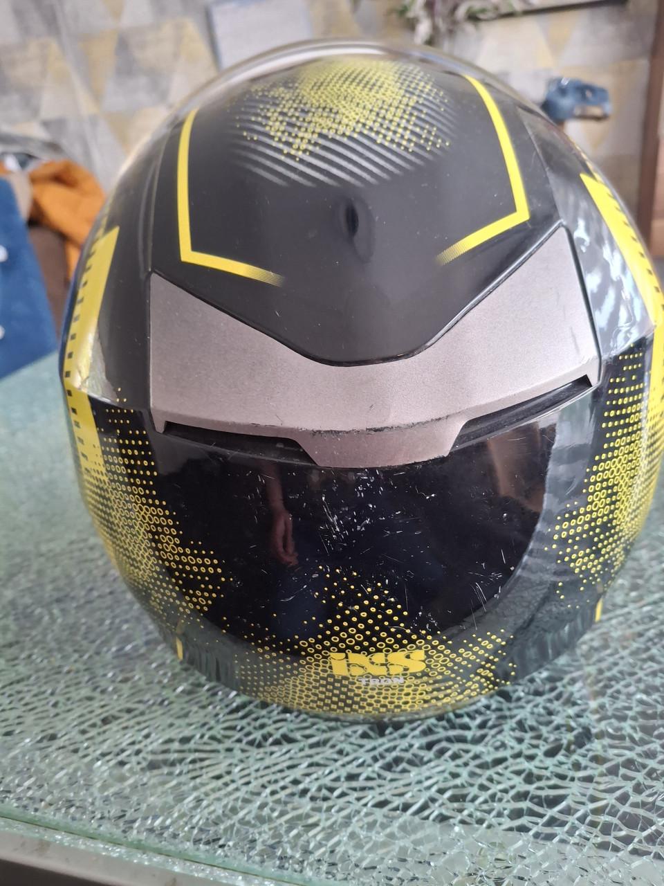 I X S Motor helm