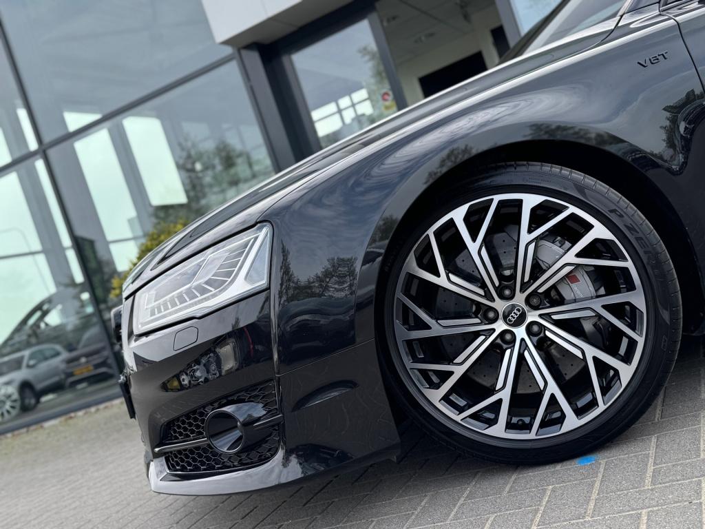 Audi A8 4.0 tfsi s8 quattro *700pk! *abt* keramisch * nachtzicht * massage
