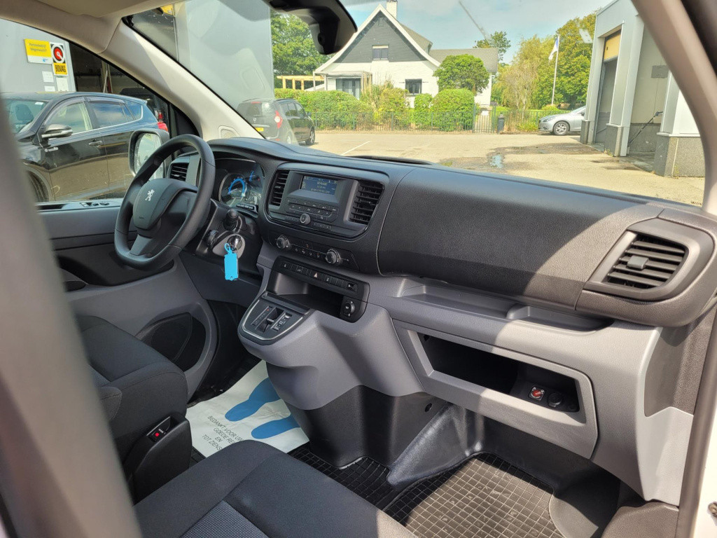 Peugeot E-expert standard 100kw 260nm 2st. op voorad