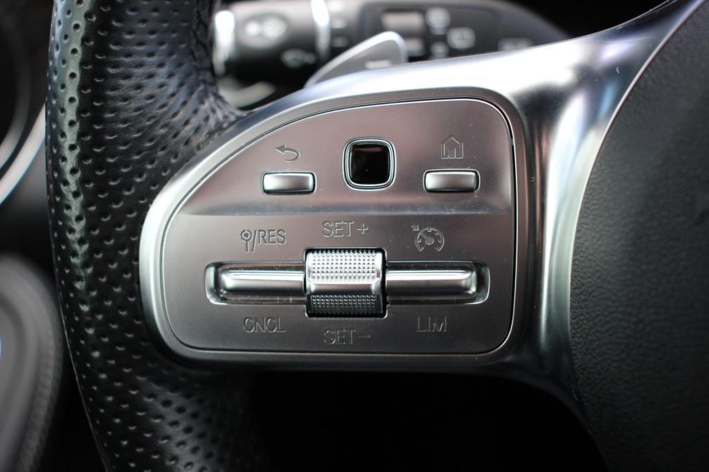 Mercedes-Benz Glc 200 4matic premium plus amg & night pakket | vc | sfeerve