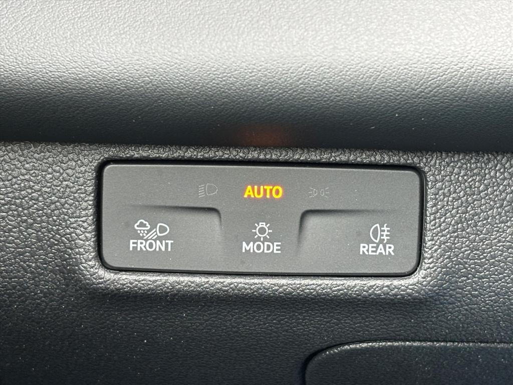 Volkswagen T-roc 1.5 etsi 150pk dsg-7 r-line edition|nw model| camera|led|d