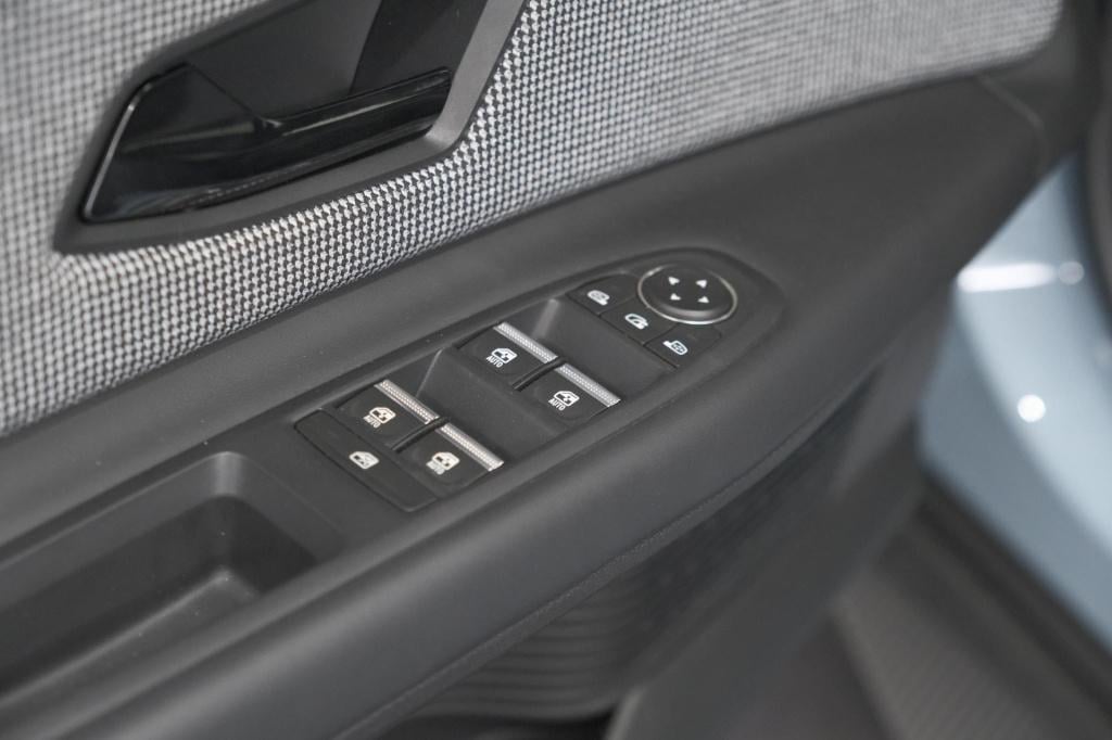 Renault 4 comfort range iconic 52 kwh | pack advanced driving assist | came