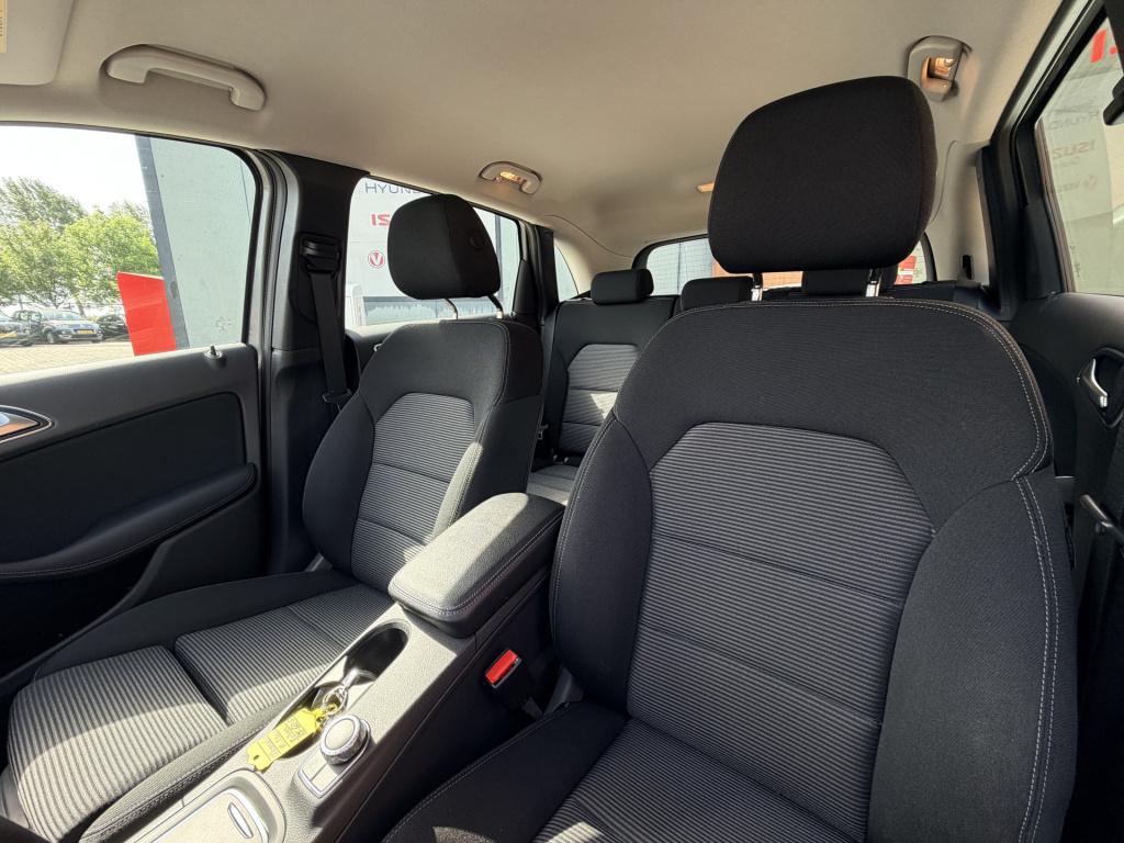 Mercedes-Benz B-Klasse 180 ambition | nav | radio | bluetooth | cruise cont