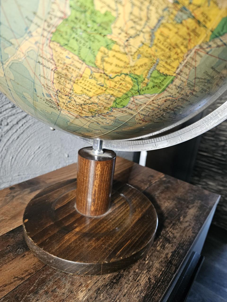 Vintage grote Politische Erdglobus - Paul Räth Nachf Leipzig, grote bol