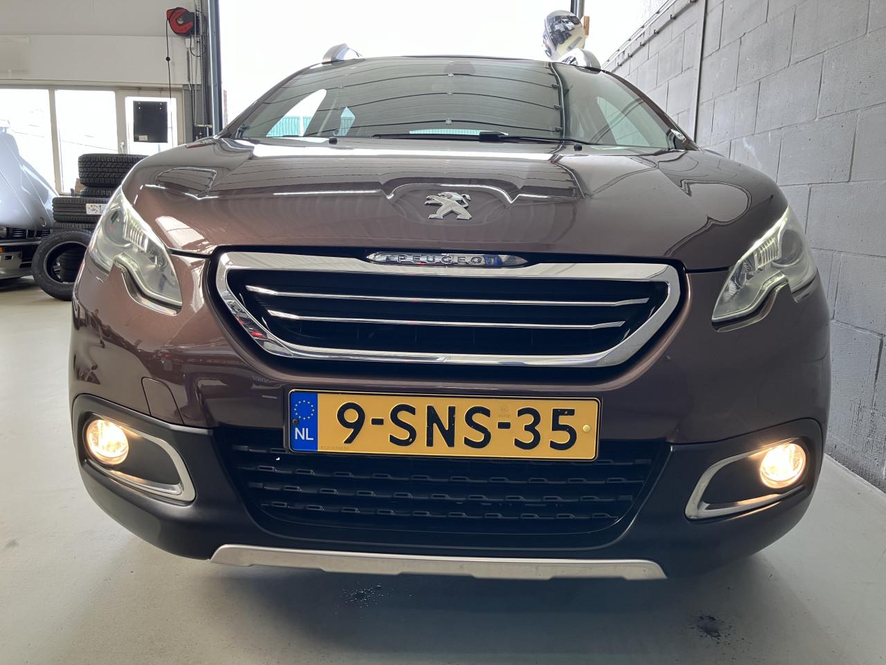 Peugeot 2008 Allure premium plus pack