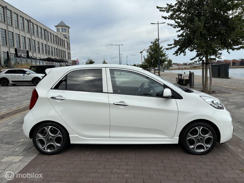 Kia Picanto, 1.2 CVVT GT-line km177.580 Nap 5Deurs 2016