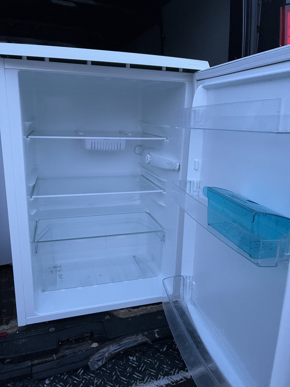 Tafelmodel Koelkast  85x60 cm. 155 liter energieklasse A+++ als nieuw