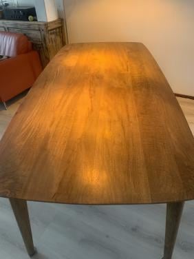 Mango houten tafel als nieuw bij ons te groot