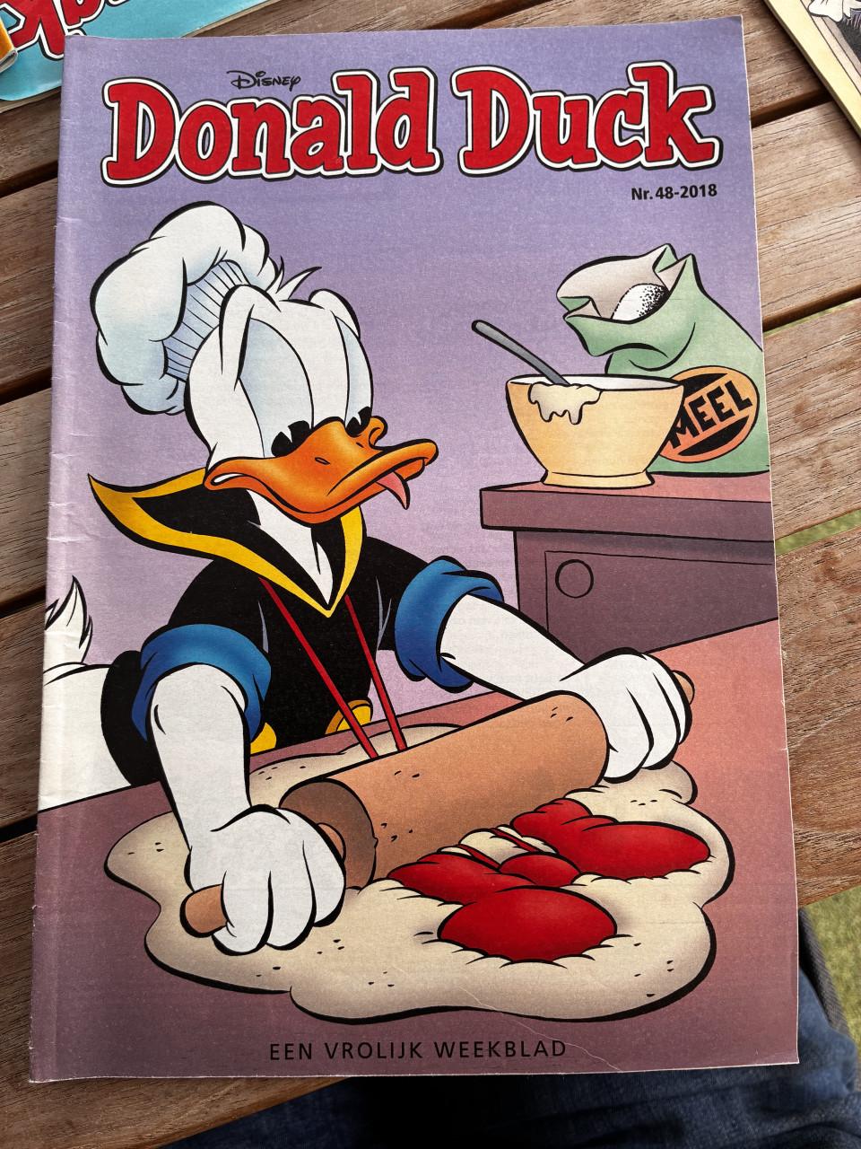 Complete jaargangen van het vrolijk weekblad „Donald Duck“
