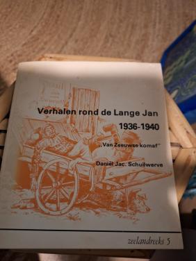 Boekje Verhalen rond de Lange Jan