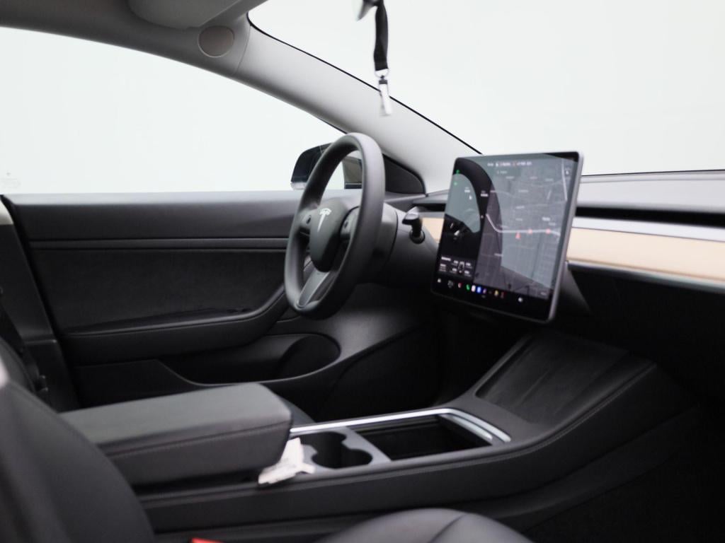 Tesla Model 3 standard rwd plus 60 kwh | automaat | panorama dak | stoel ve