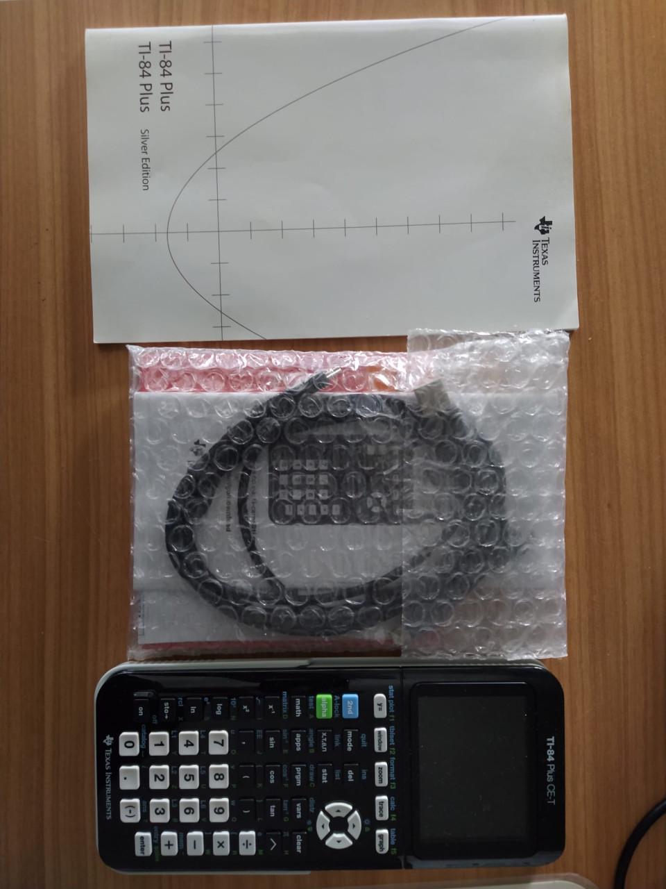 Grafische rekenmachine TI-84 PLUS CE-T