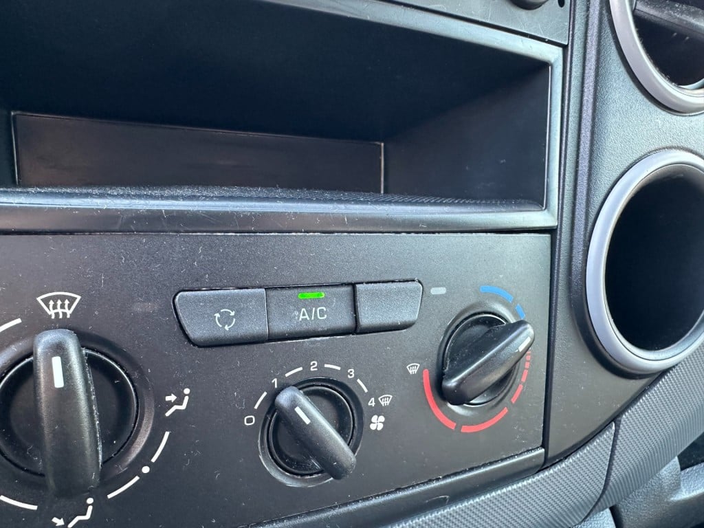 Citroen Berlingo 1.6 hdi 500 comfort airco trekhaak