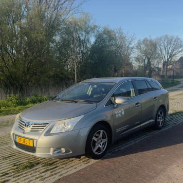 Toyota Avensis Wagon 1.8 Executive Business Leder Navi Camera 1e Eigenaar