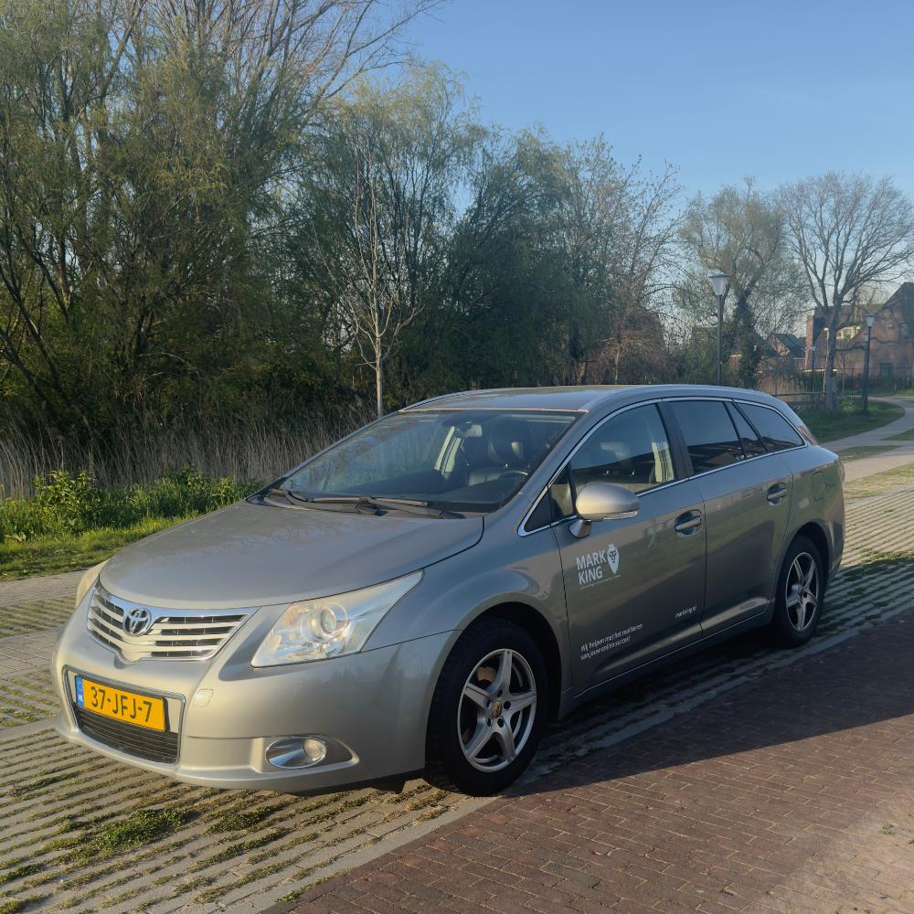 Toyota Avensis Wagon 1.8 Executive Business Leder Navi Camera 1e Eigenaar
