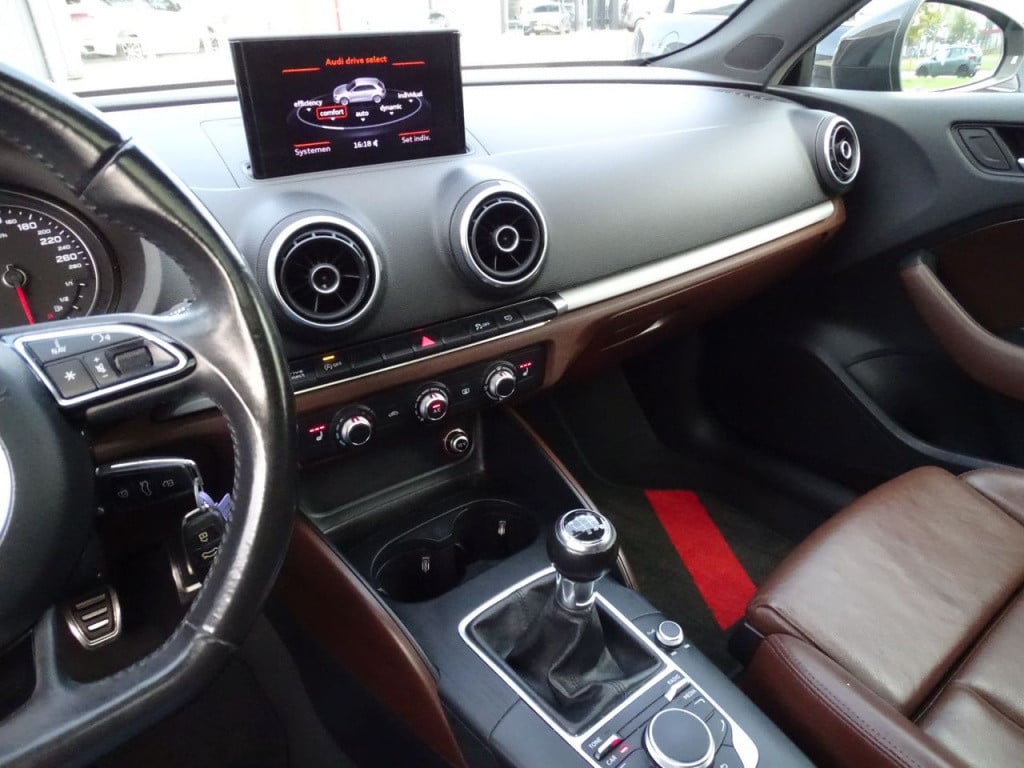 Audi A3 1.4 tfsi ambition pro line plus | pano | leder | stoelverwarming