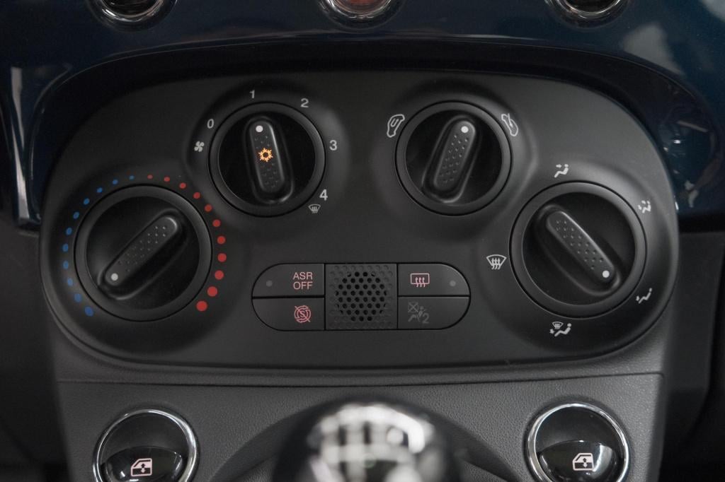 Fiat 500 0.9 twinair turbo lounge | panoramadak | navigatie pakket | airco