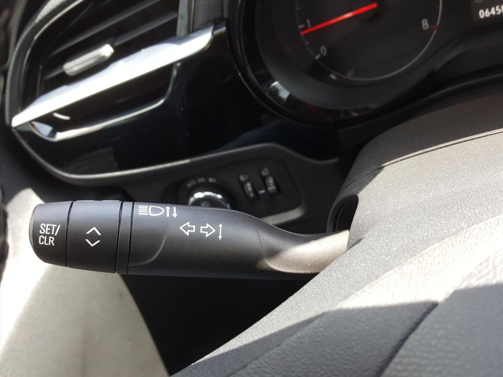 Opel Corsa 1.2 turbo start/stop 100pk elegance navigatie via apple carplay 