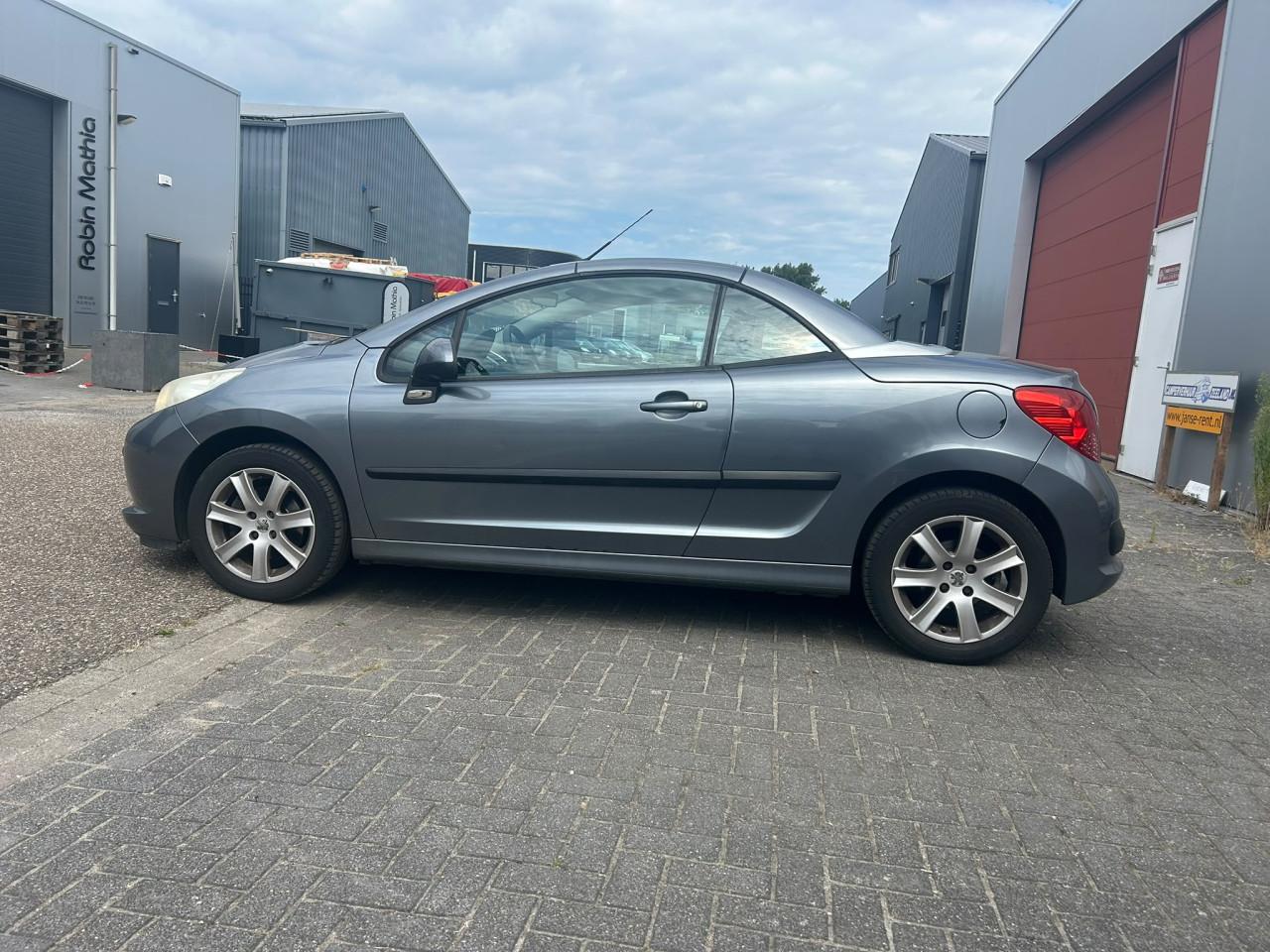 Peugeot 207 CC 1.6 VTi Leuke Goedkope en Kleine Cabrio!