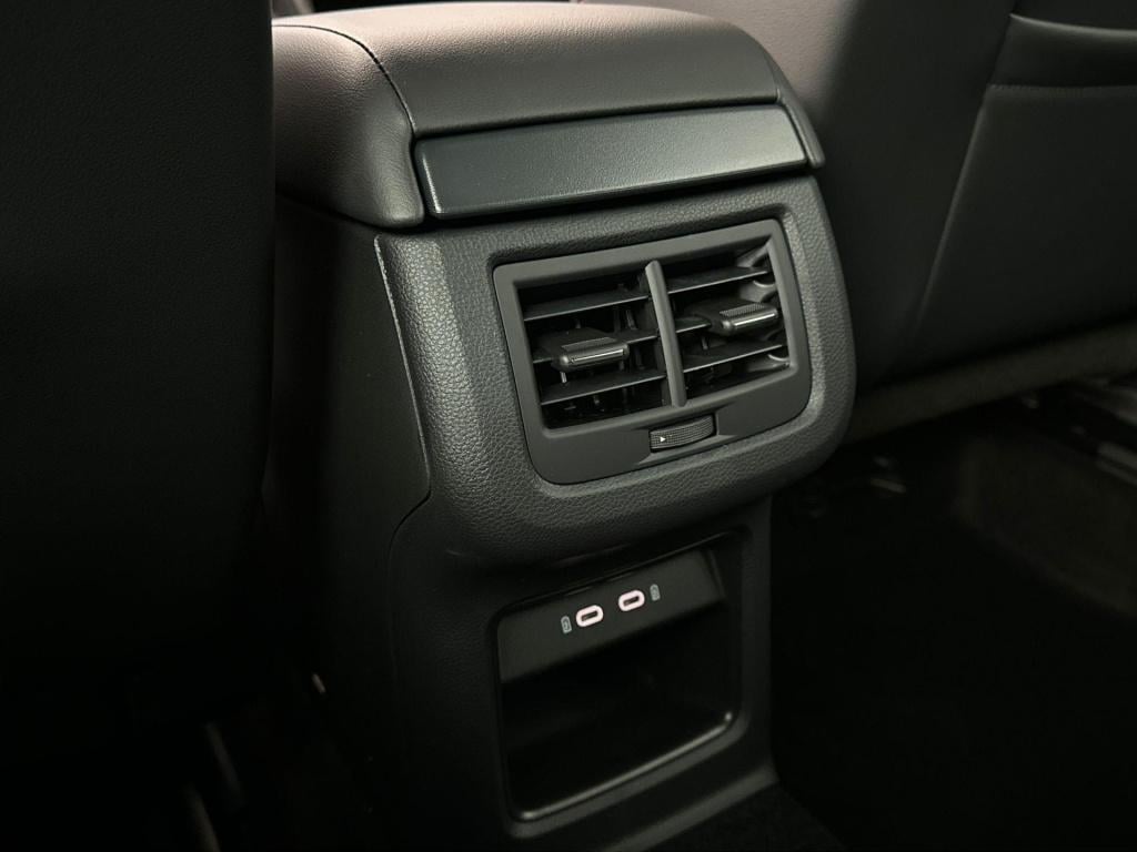 Seat Ateca fr business intense 1.5 tsi 110 kw / 150 pk suv 7
