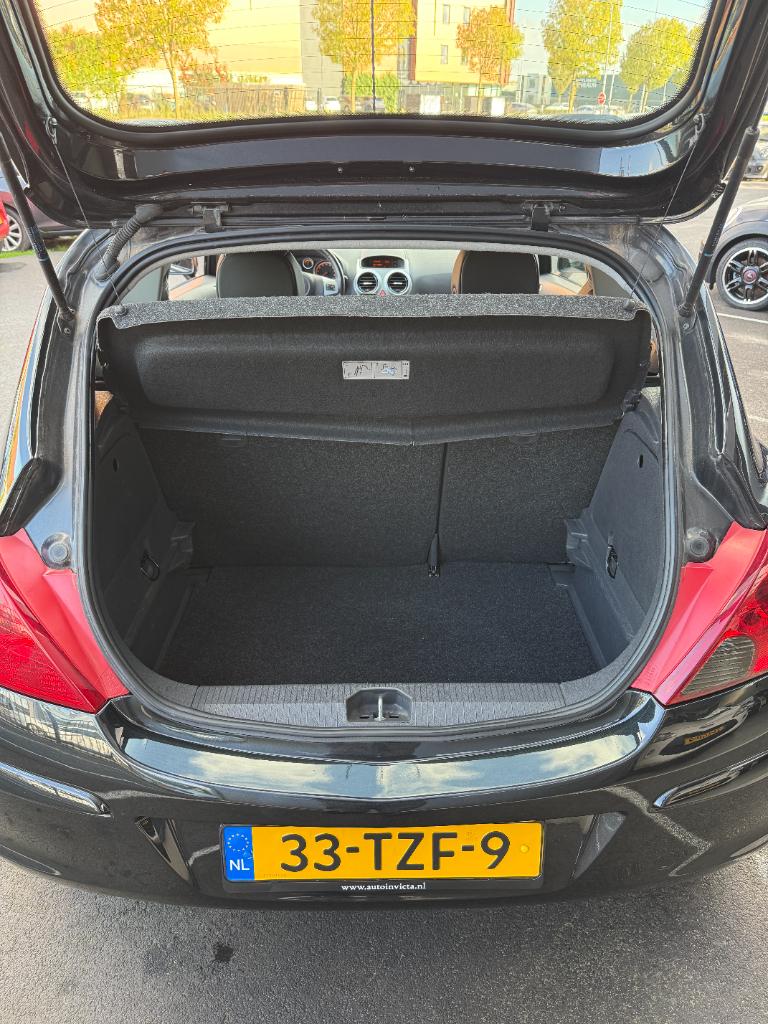 Opel Corsa 1.2-16v anniversary edition - airco