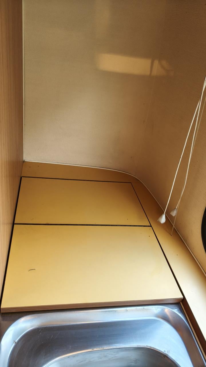 Lander Graziella 340 vrij van keuring (500-750 kg)