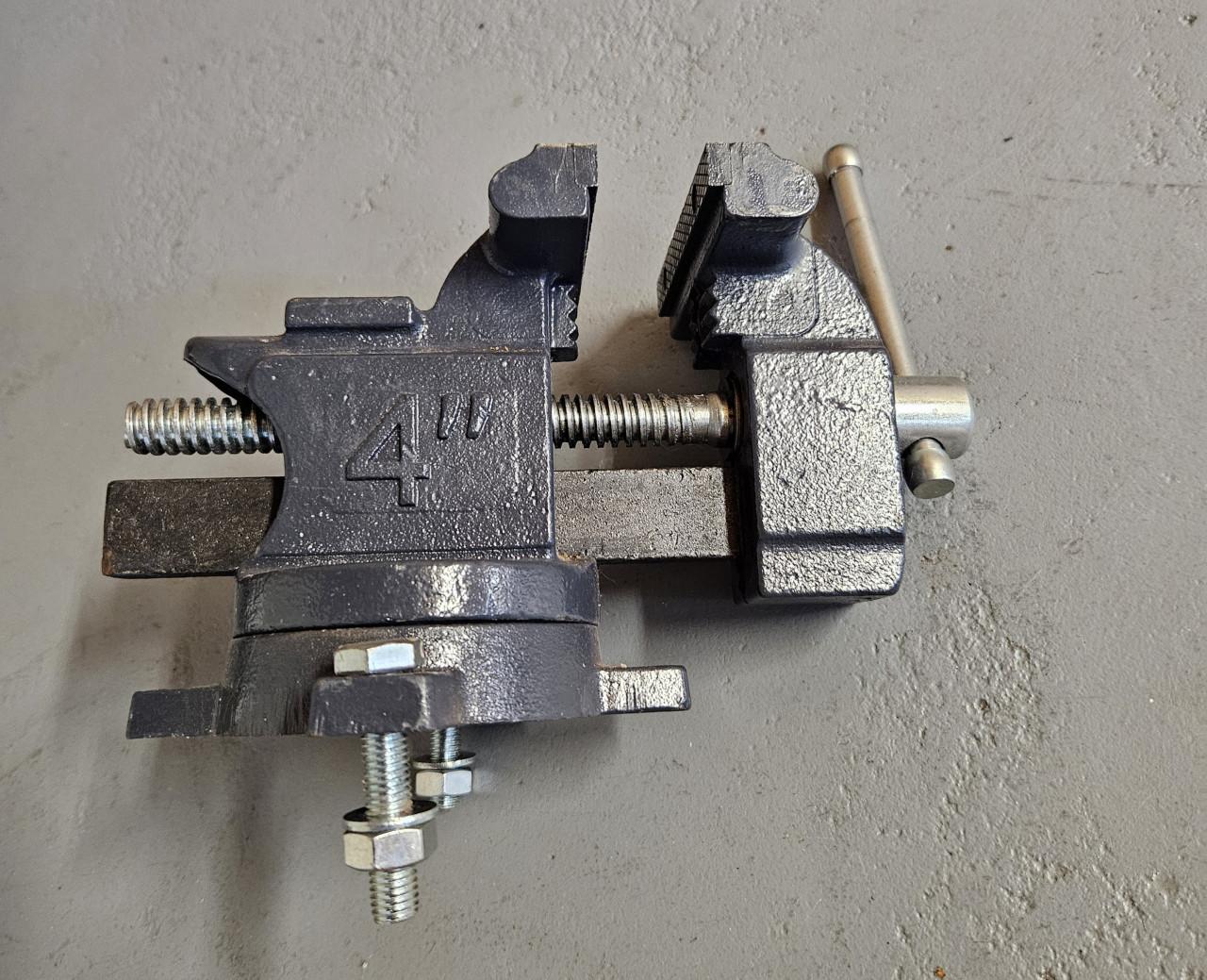Bankschroef (Stanley 4")