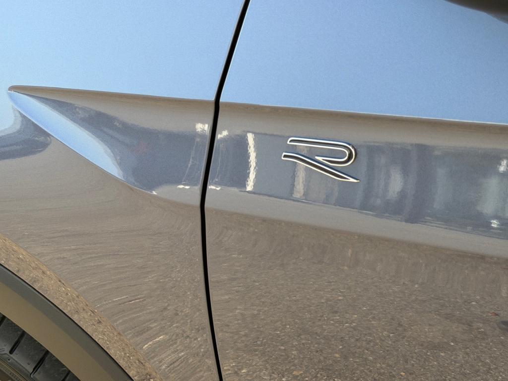 Volkswagen T-cross 1.5 tsi 150pk dsg r-line | black style | trekhaak | iq l