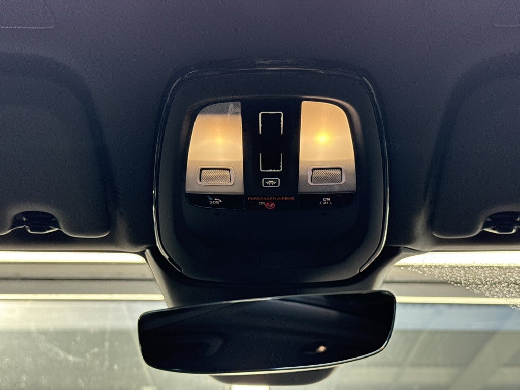 Volvo XC60 t8 455pk recharge plus dark| panodak| adap.cruise| trekhaak| ca