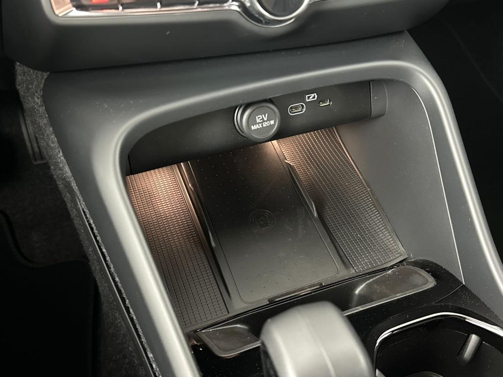 Volvo XC40 b4 gt plus black edition | 360 camera |