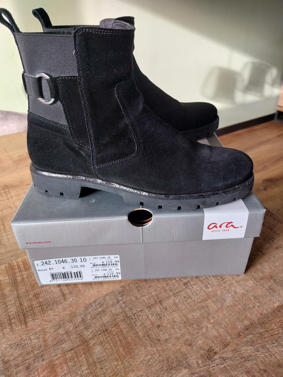 Damesboots merk ara maat 40