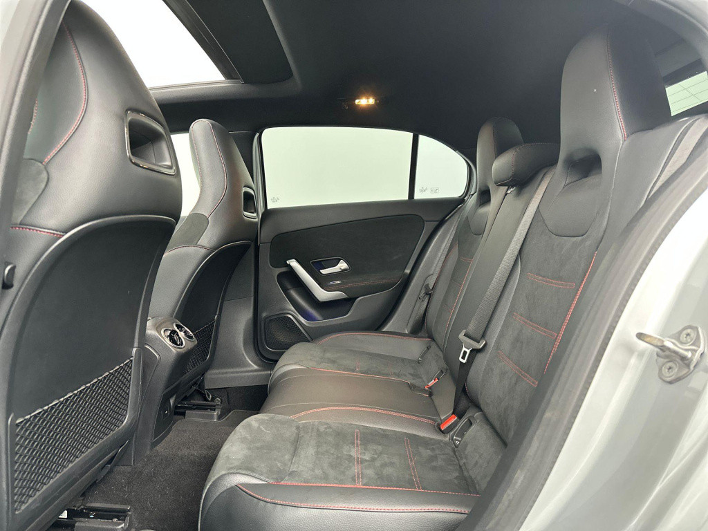 Mercedes-Benz A-Klasse 2.0 pano sfeer camera