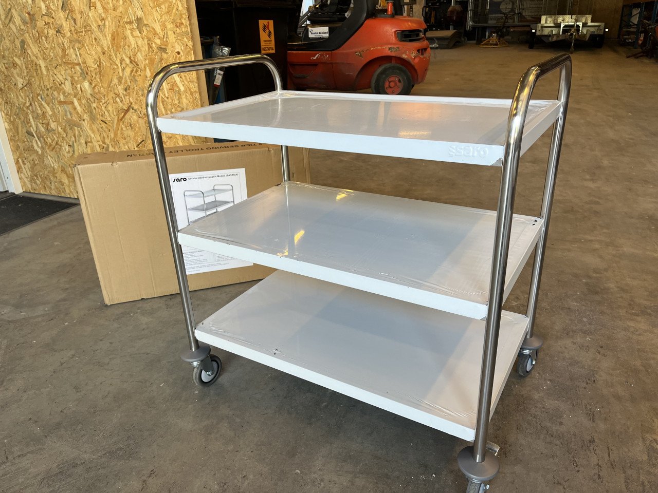 Te koop of te huur: SARO serveerwagen trollymodel 3-laags heavy-duty 80kg