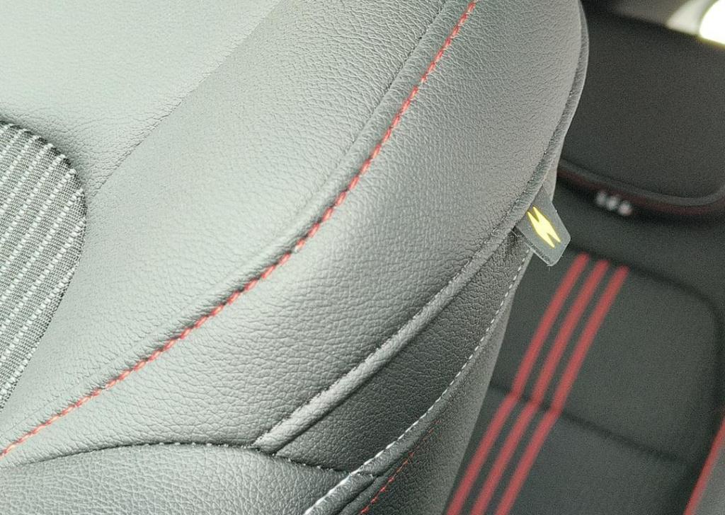 Renault Clio 1.0 tce 100 r.s. line - trekhaak