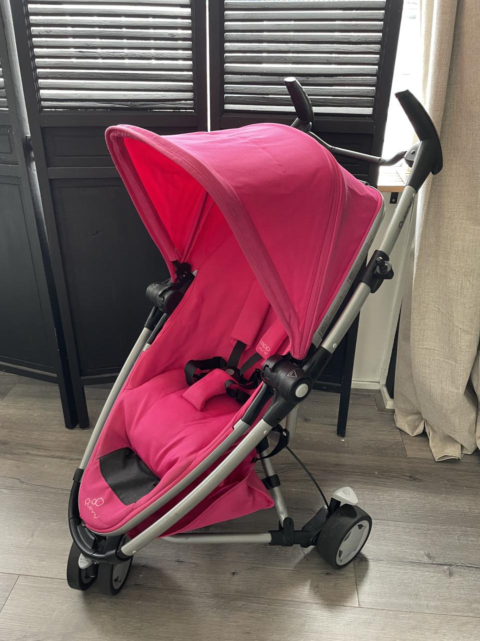 Quinny Zapp Xtra 2.0 Buggy in de kleur Pink Passion