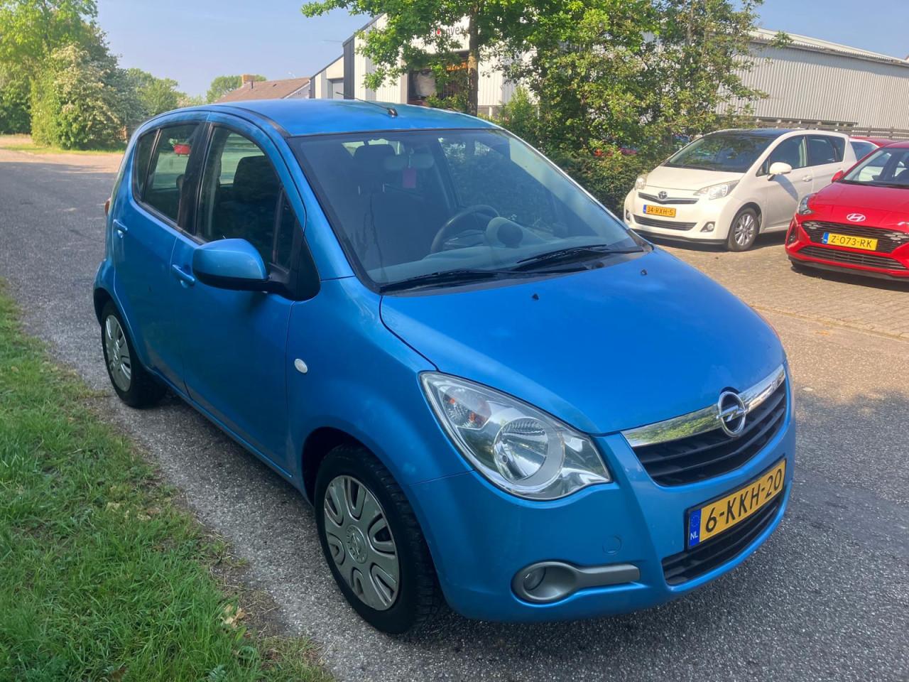Opel Agila 1.0