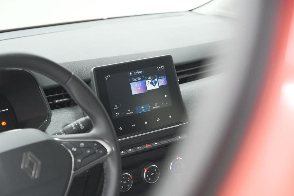 Renault Clio tce 90 gpf evolution | stoelverwarming | parkeersensoren | nav