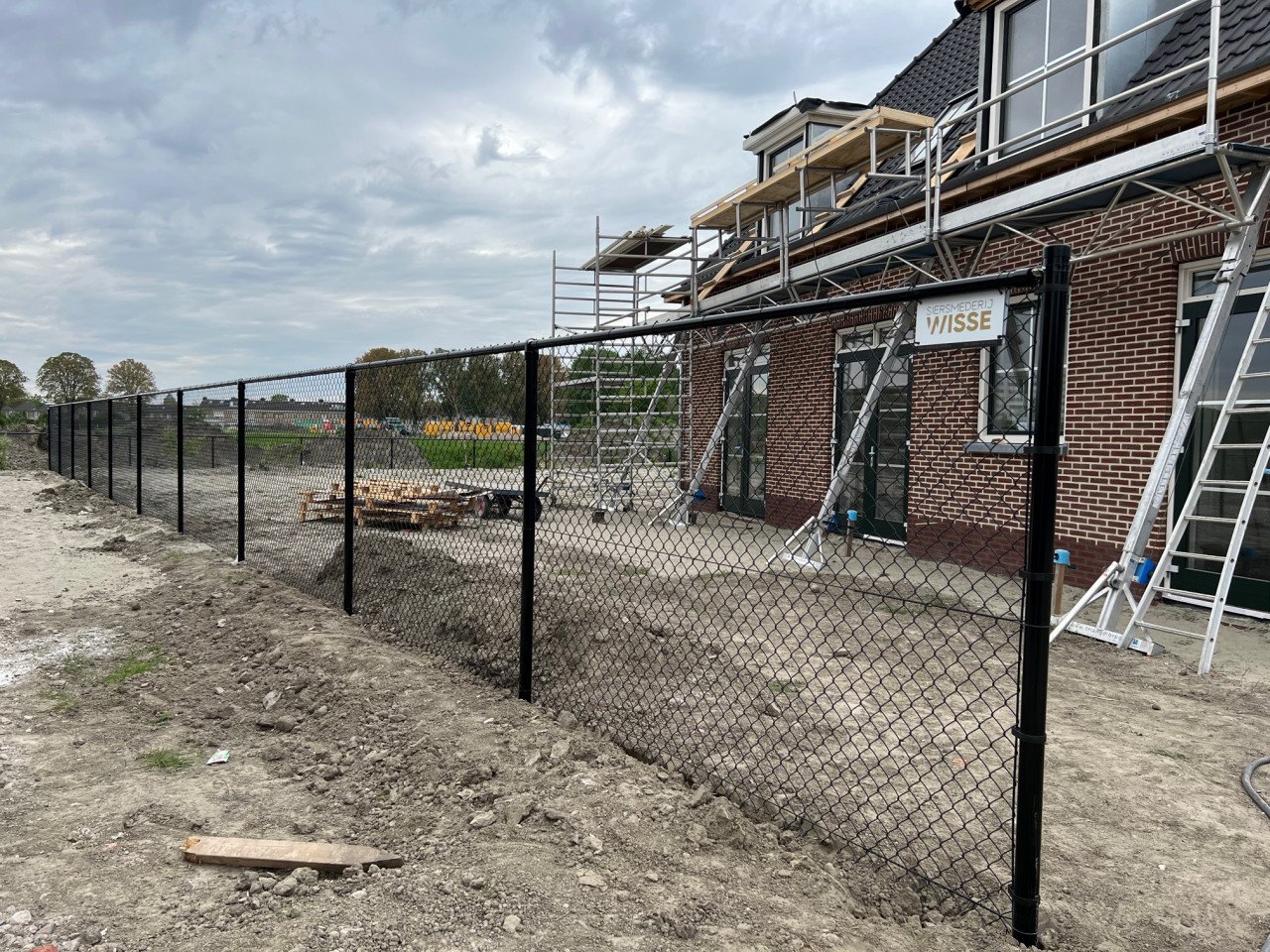 Voordelig en netjes. Hekwerken in diverse maten.