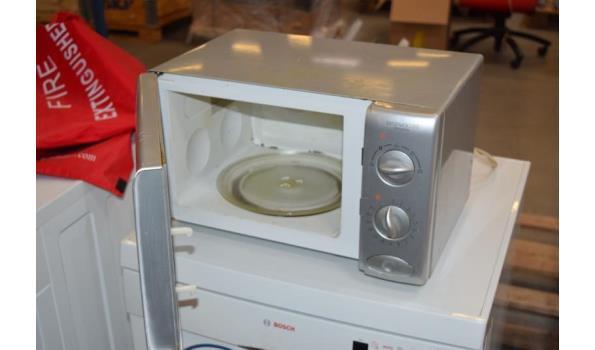 Als nieuwe zilver /rvs  krachtige Magnetron eenvoudig te bedienen