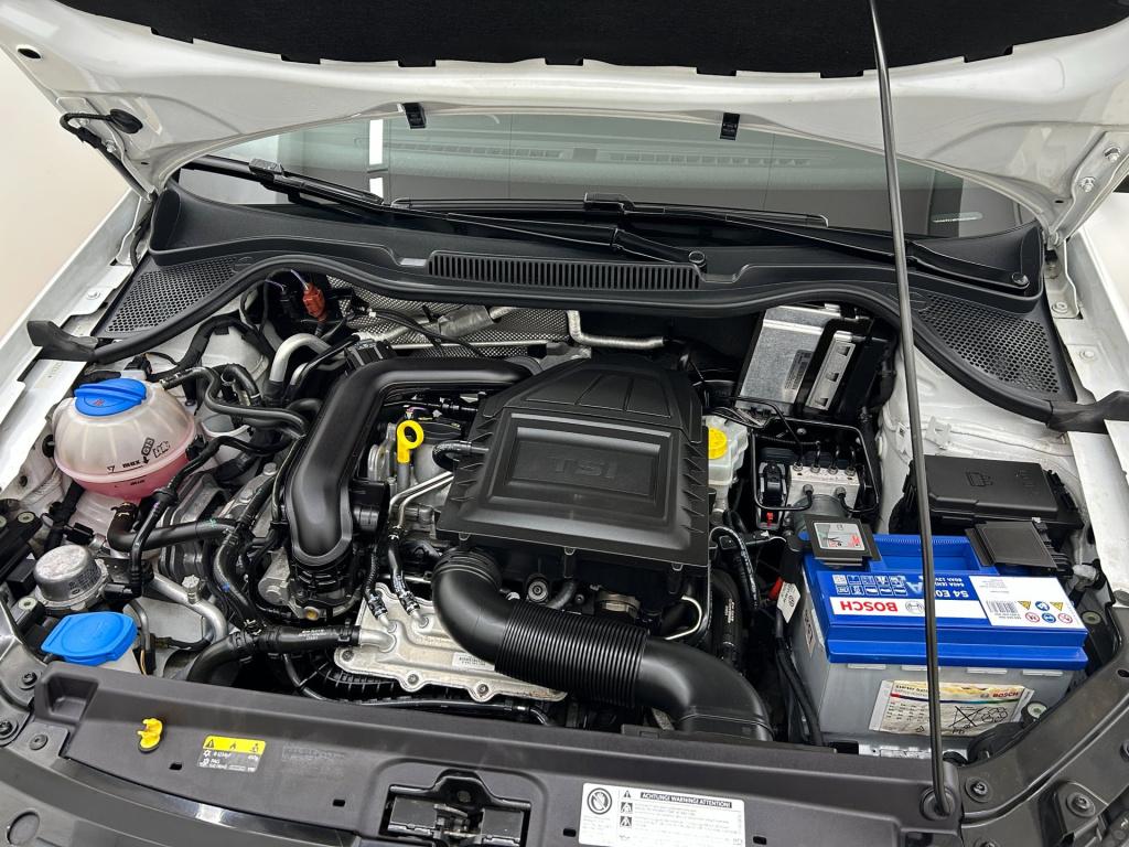 Volkswagen Polo occasion 1.0 bluemotion edition | wit | tweedehands volkswa