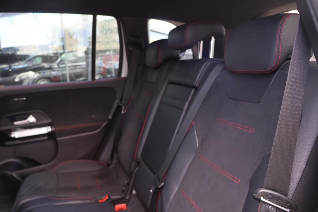 Mercedes-Benz Glb 180 d premium amg i btwi l camera l smartphone integratie