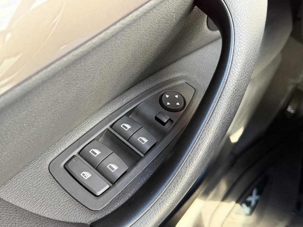 BMW X1 sdrive20i executive | 1ste eig. | camera | trekhaak | rijklaar inclu