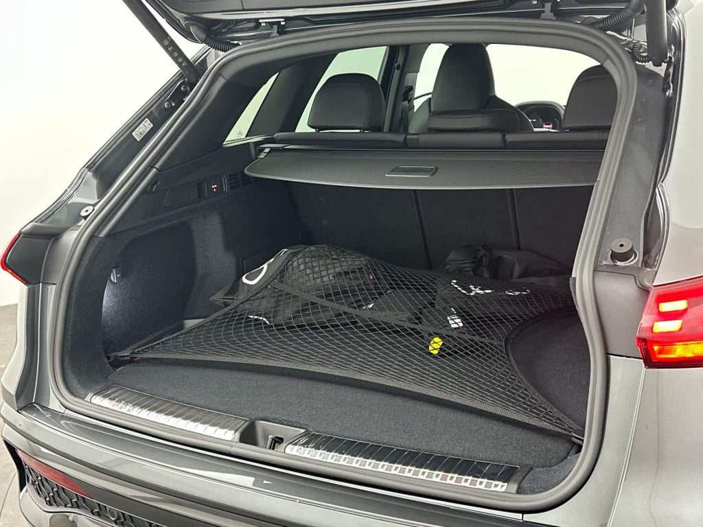 Audi Q5 s edition 2.0 tfsi e 220 kw / 299 pk suv 7 versn.