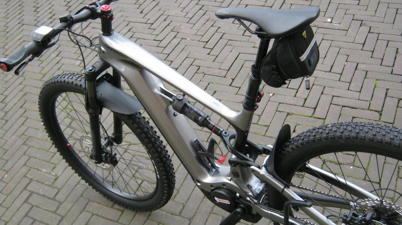 TE KOOP E-MTB CANNONDALE  FULL SUSPENS HABIT NEO PLUS 29 ER MET 907 KM ER O