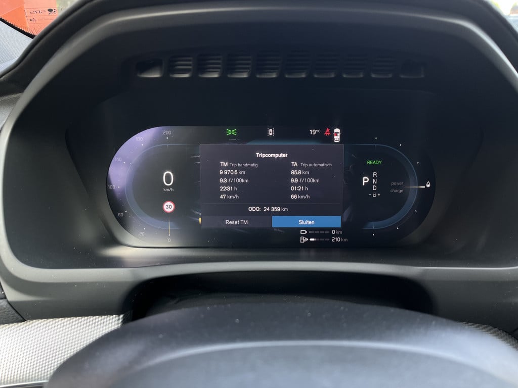 Volvo XC90 2.0 t8 recharge awd ultimate dark | luchtvering | bowers & wilki