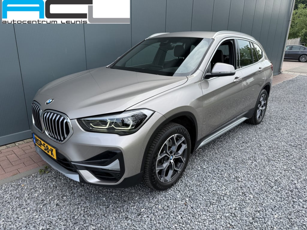 BMW X1 x-drive20i automaat high executive