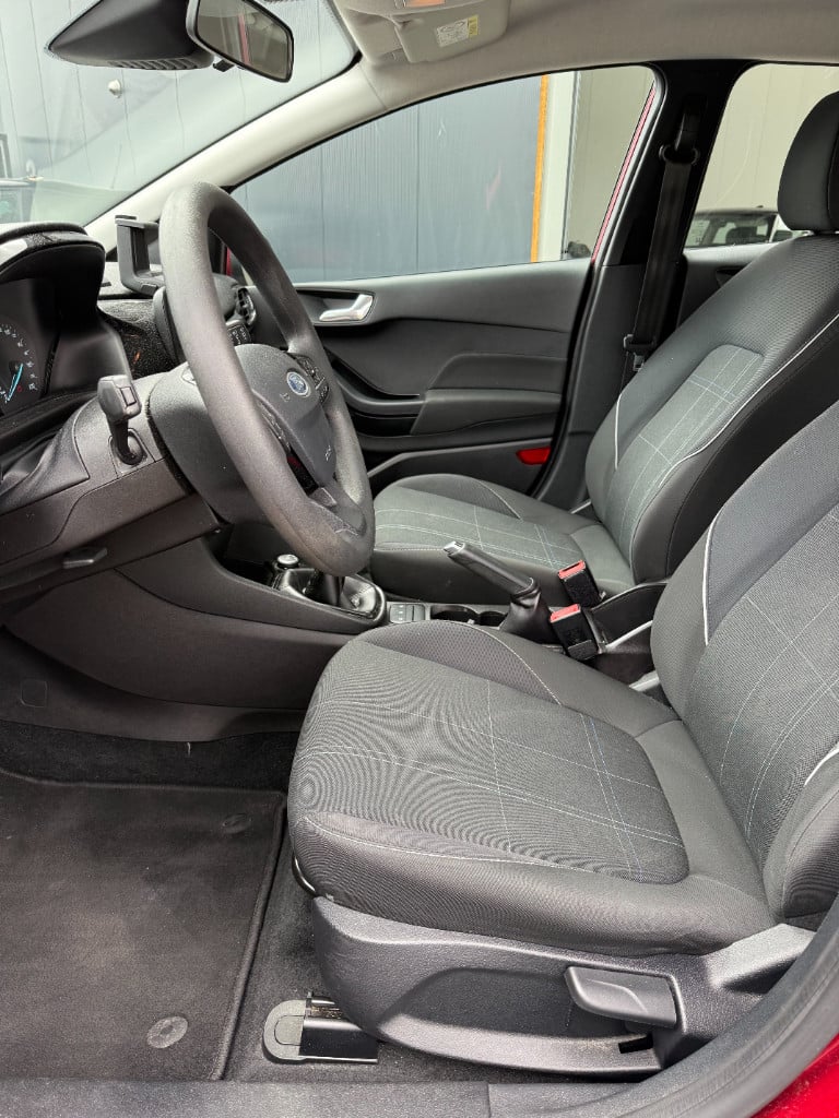Ford Fiesta 1.1 - trend - cruisecontrol