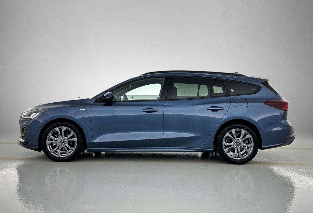 Ford Focus wagon 1.0 ecoboost hybrid st-line | automaat | climate control |