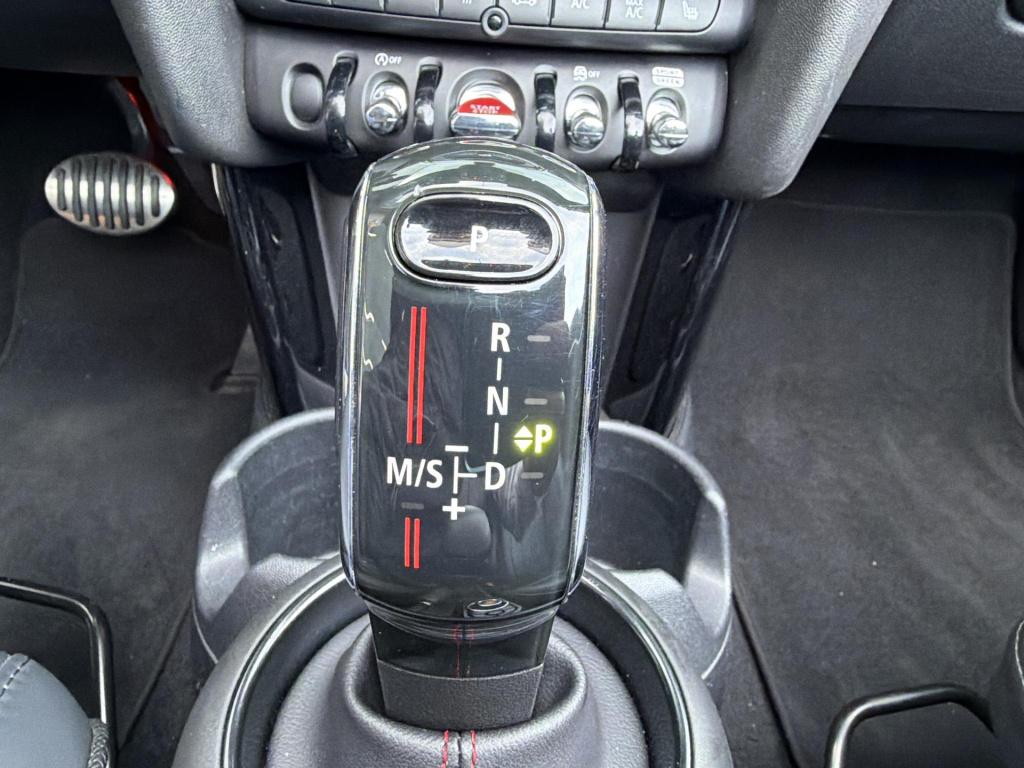 Mini Cooper S Cabrio 2.0 jcw aero-pakket